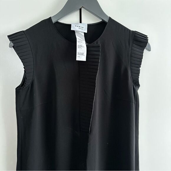 AKRIS PUNTO Sleeveless Plisse Detail Shift Black - Picture 4 of 8